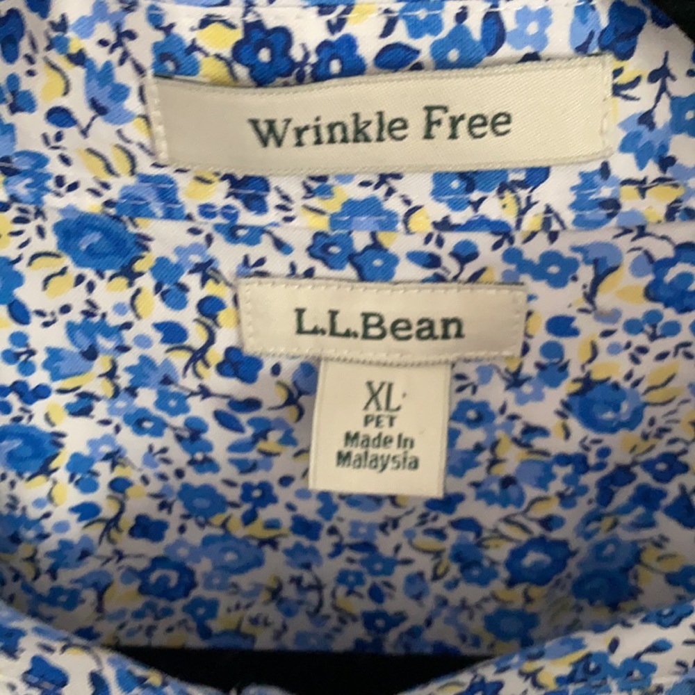L L Bean Top XL Petite Shirt Blue Floral Button-Up Wrinkle Free Long Sleeve - Picture 3 of 4
